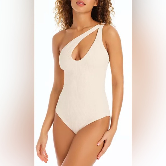 Sanctuary Other - Sanctaury Women's Sandbar Solids Asymmetrical One-Piece Size Medium New